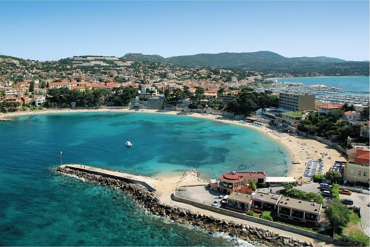 Bandol Wine Tour - 4 hour Private tour