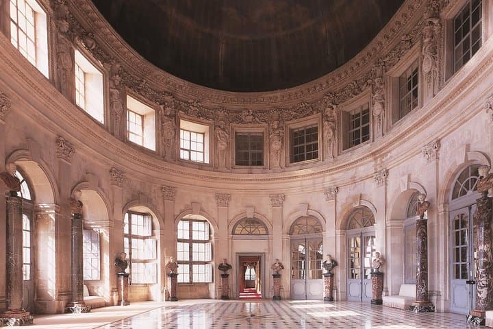 Grand Salon