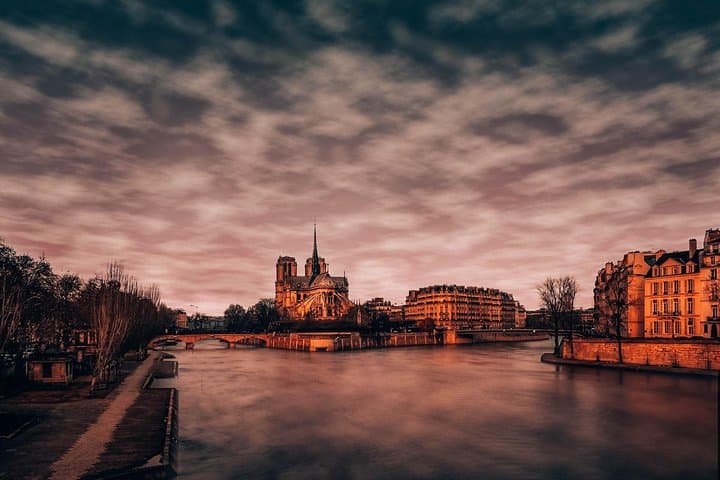 Night tours Paris
