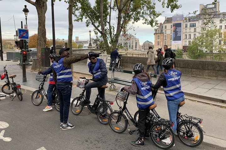 The Must-See Electric Bike Tour
