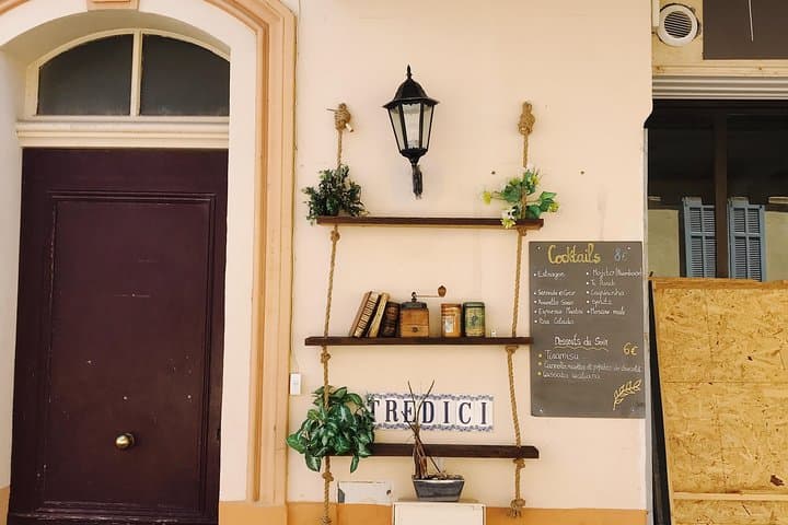 Architectural Cannes: Private Tour with a Local Expert