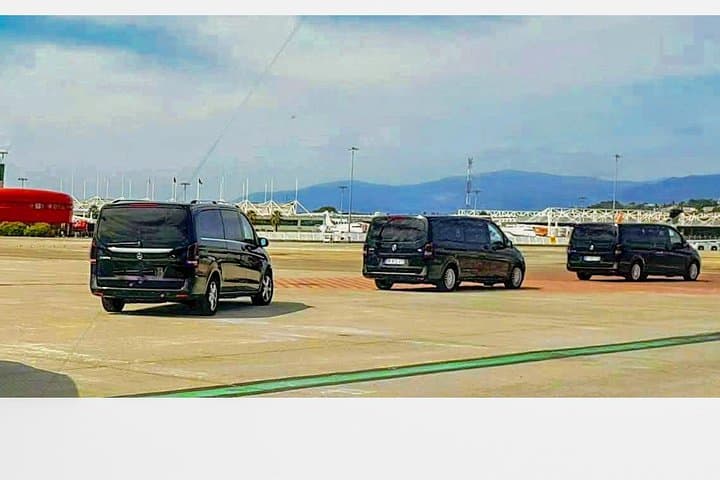 for large groups you can have several Van