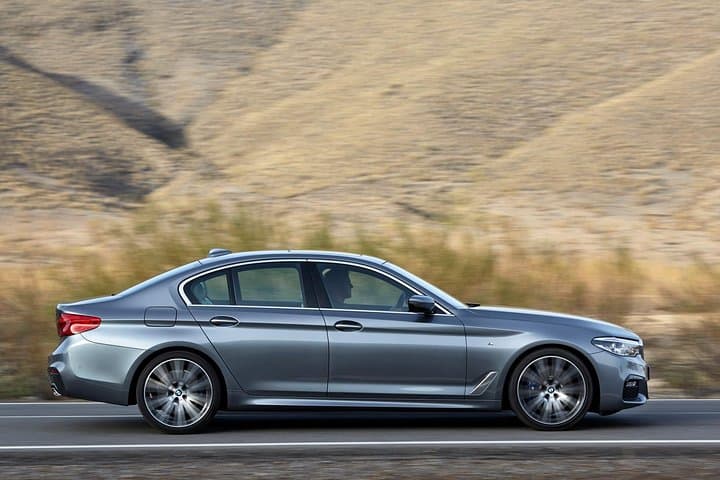Arcachon bay to Airport Transfer in Business Sedan