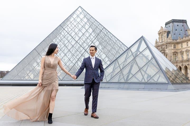 Couple Louvre Photoshoot
