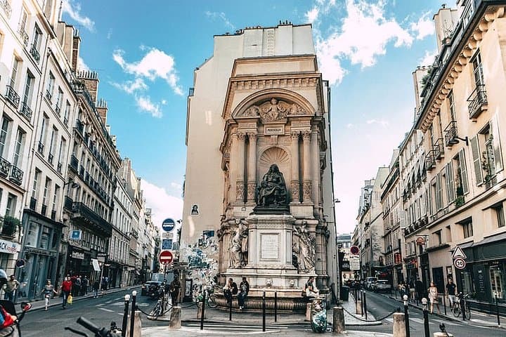 Private transfer Paris to/from Orly Airport to/from Paris