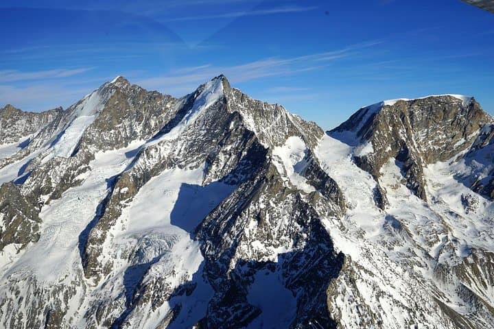 Private Sightseeing Flight above the Doubs