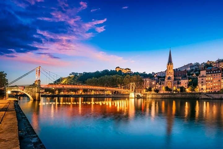 Private Transfer from Geneva Airport to Lyon