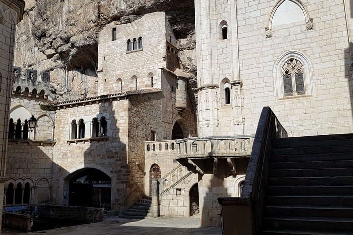 Rocamadour's forecourt