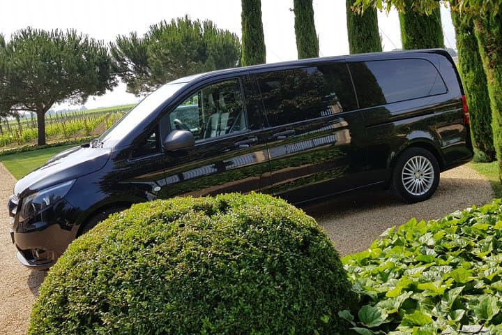 Private Transfer from Paris to Saint Tropez