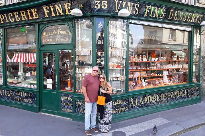 Épicerie Tastings, Chocolates, Macarons, Cheeses, Croissants,..