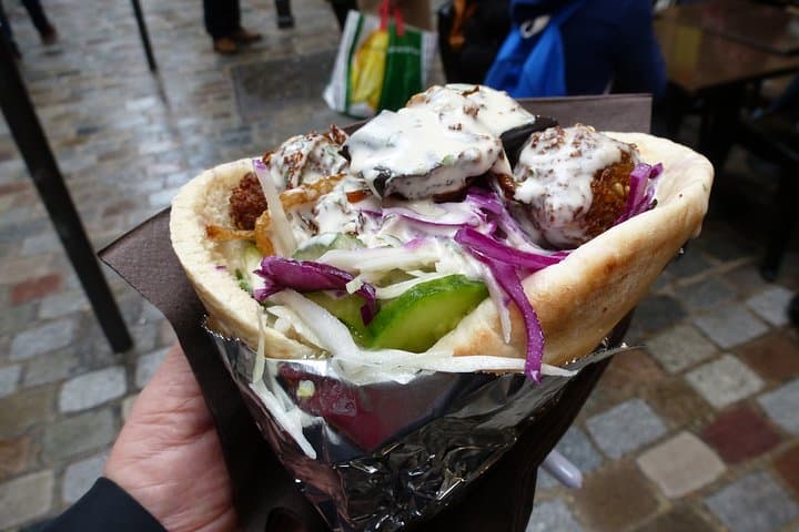 Private tour of Paris's coolest neighbourhood tour - Les Marais with a local