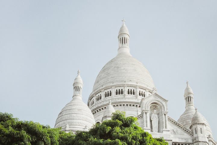 Fascinating Architecture of Paris on Private Tour with a local