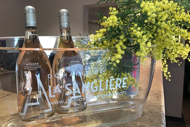 4x4 tour in a winery followed by a tasting