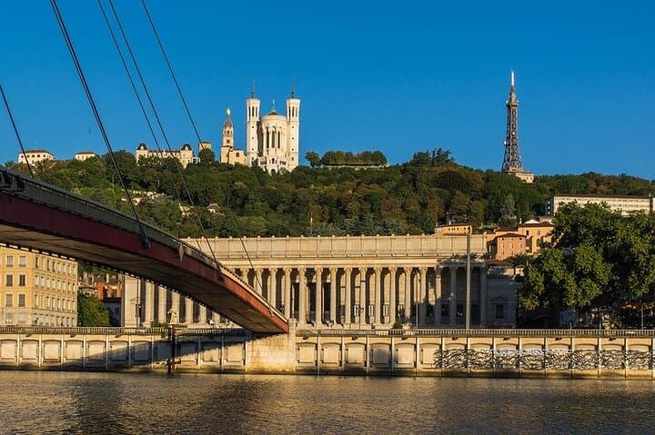 Private 4-hour Walking Tour of Lyon with official tour guide