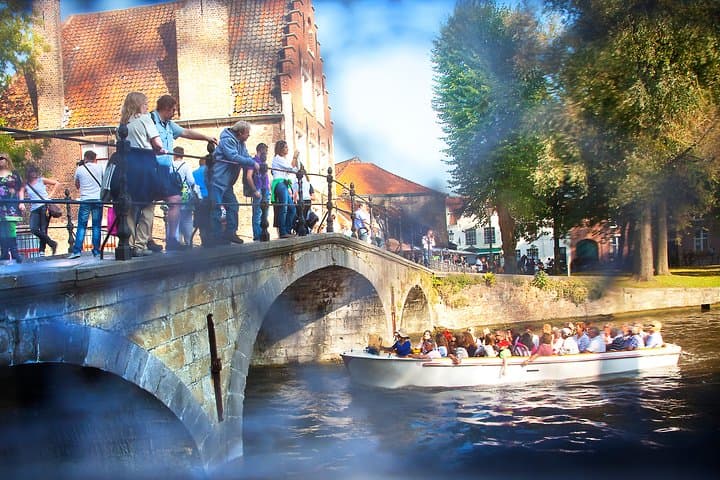 Private Day Trip to Bruges from Paris with Driver Guide