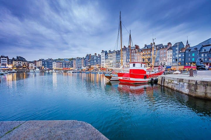Driver service: Paris to Deauville and Honfleur round trip - 12 hours