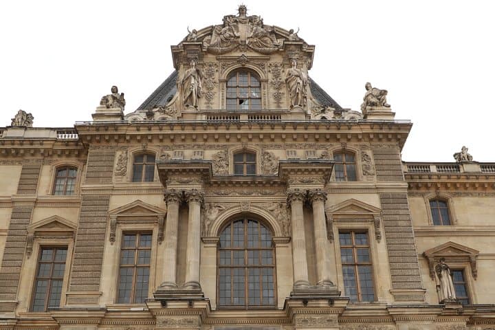 Pavillon Sully of the Louvre museum