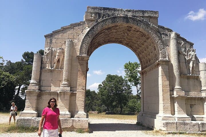Arles - St Remy - Les Baux de Provence - 7 hours