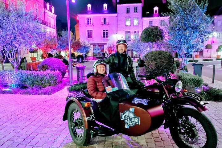 Romantic night sidecar ride with tasting