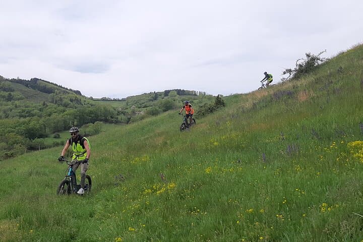 Electric scooter ride in the West of Lyon