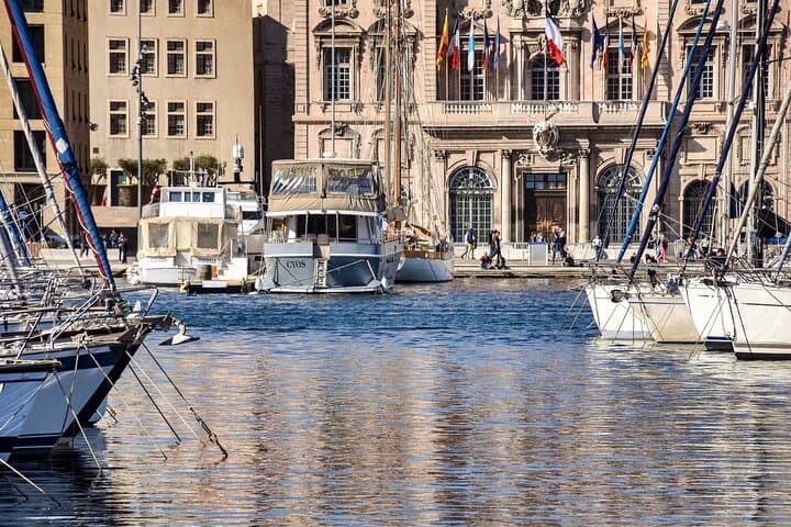 Guided Tour in Marseille: Vieux Port & Old City