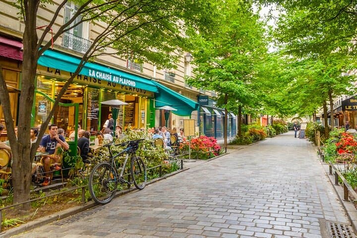 Le Marais Paris Private visit with Hotel pick up and drop