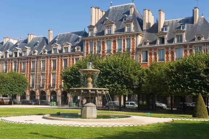 Le Marais Paris Private visit with Hotel pick up and drop