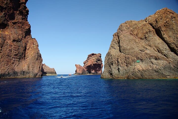 Morning excursion to the Calanques of Piana Scandola and Girolata