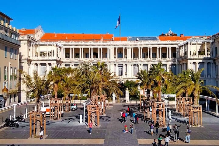A Writer's Guide to Nice: An Audio Tour of the Old Town