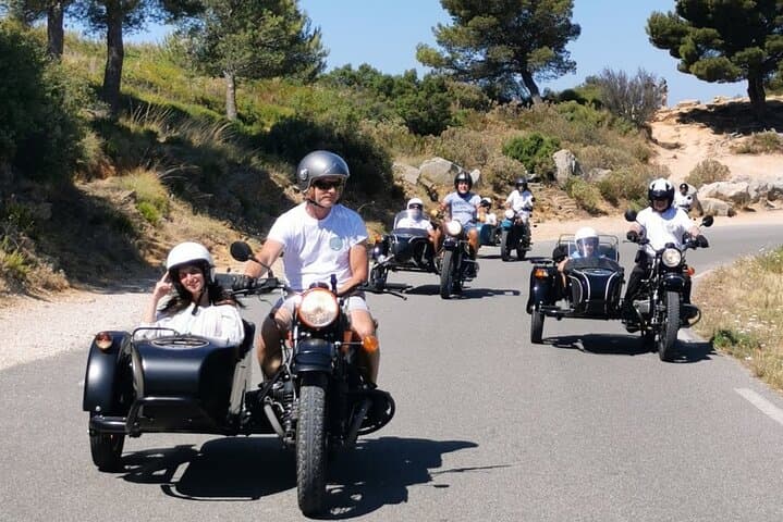 From Marseille : Sidecar Wine Tour to Cassis and Bandol