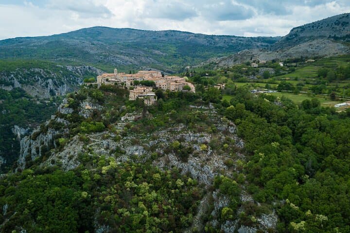 Gourdon pré Alpes du Sud, one of the most beautiful panoramas of the Cote d'Azur