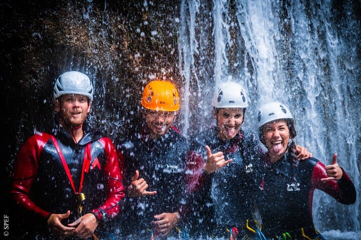 Under the first basin of the Gorges du Loup