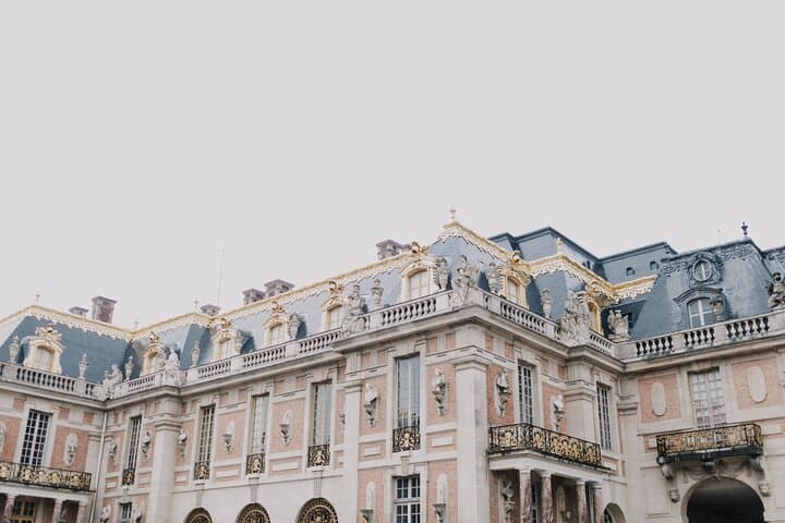 Private tour of Paris and Versailles from Paris with pick up