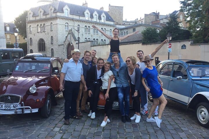 Vintage 2CV Adventure: 3-Hour Paris Secrets Tour