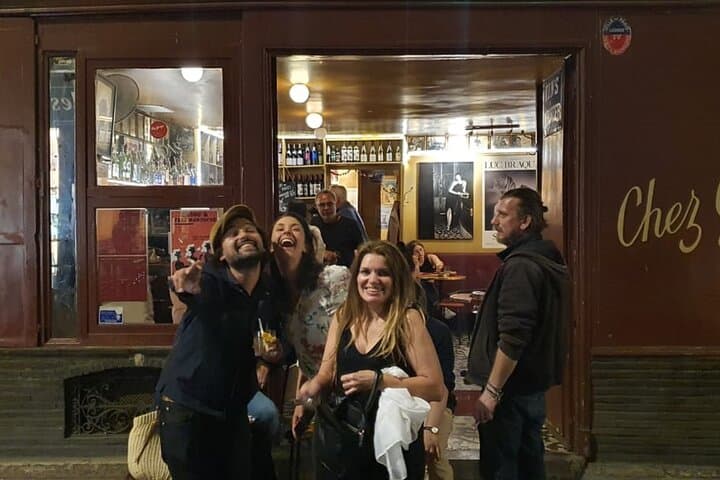 In the local bar with guests for cheese and saucisson
