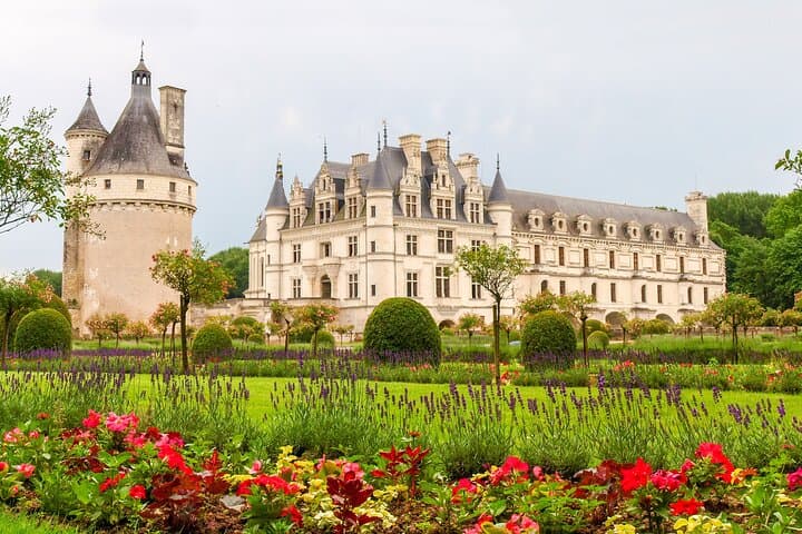 Château de Chambord & Chenonceau from Paris by Car