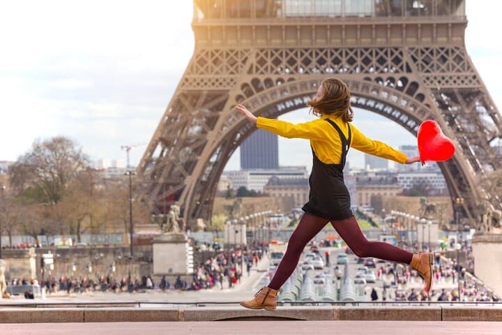 Paris Old Town Highlights Guided Walking Tour