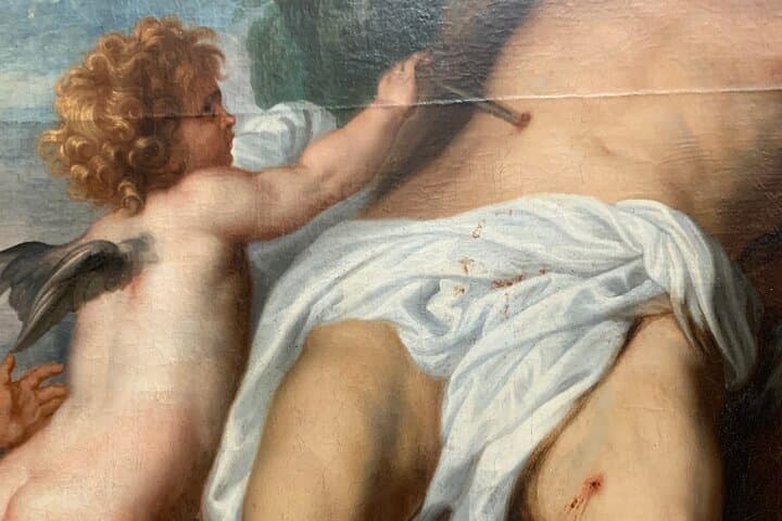 The Louvre: art and love.