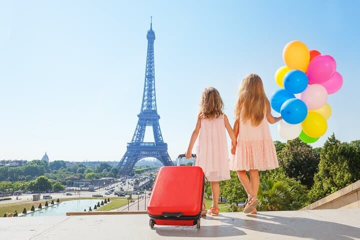 Highlights of Paris Private Walking Tour with a Local Guide