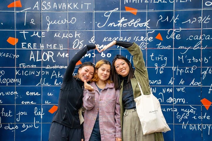 Paris Montmartre Walking Tour: Art & Rebel Legacy - Small Group