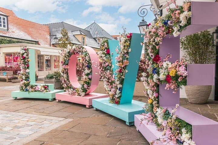 La Vallée Village-Parisian Chic Outlet Shopping Spot-Private Trip