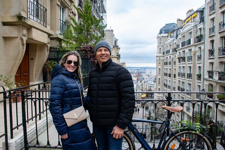 Paris Montmartre Walking Tour: Art & Rebel Legacy - Small Group