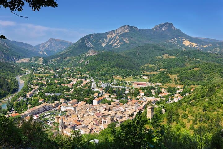Discover Our Fields and Lake Full-Day Shared Tour from Nice