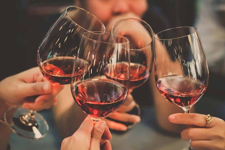 Night Tour of Paris by a Vintage Car and Wine Tasting