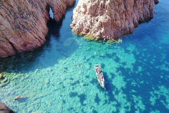 Morning excursion to the Calanques of Piana Scandola and Girolata