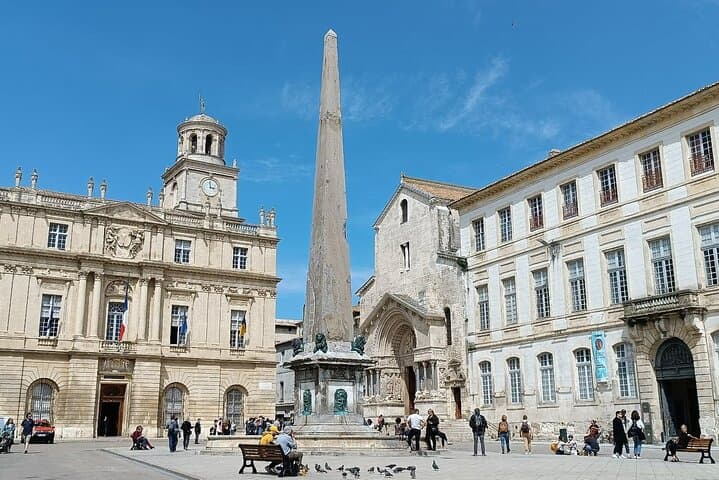 Private Arles, Les Baux de Provence and St Remy de Provence Tour