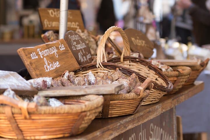 Sarlat market food