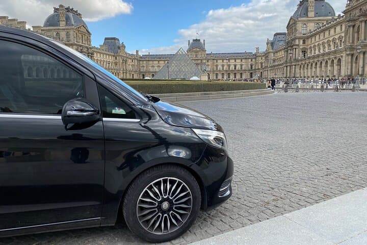 Paris airports transfers CDG to/from ORLY 8 pax
