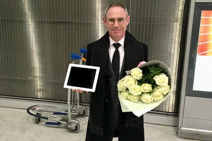 Airport reception... (option flowers in supplement)