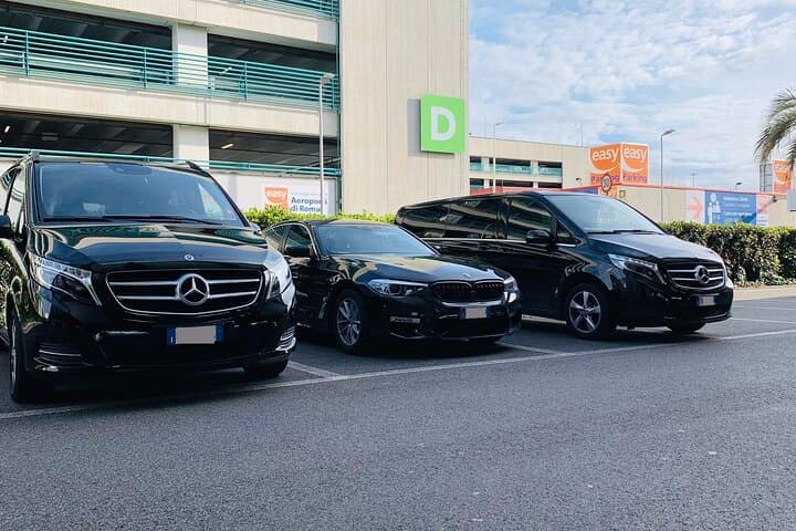 Nantes Airport (NTE) to Nantes - Round-Trip Private Transfer
